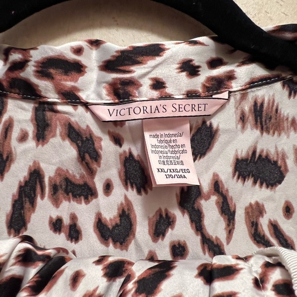Victorias Secret Leopard 2XL Pajama Set - Picture 3 of 3